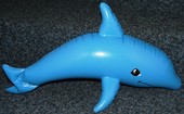 aufblasbarer-delphin.jpg
